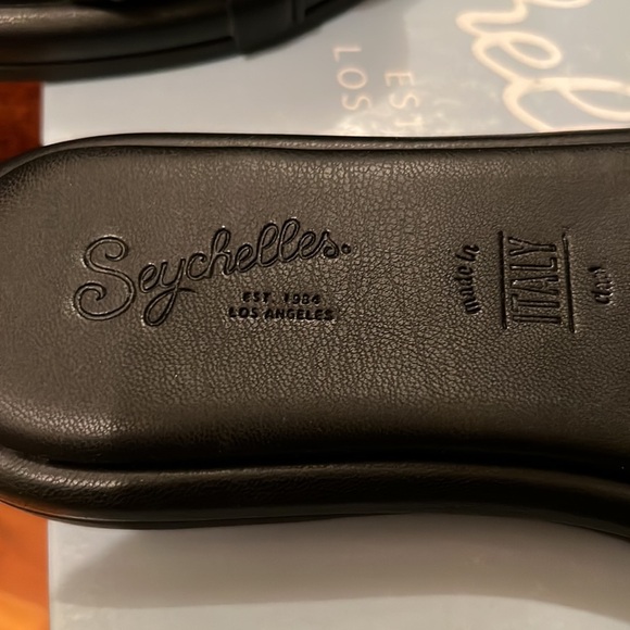 49. Seychelles Bellisima Slide Sandal in Black, Size 7.5 - Picture 9 of 15